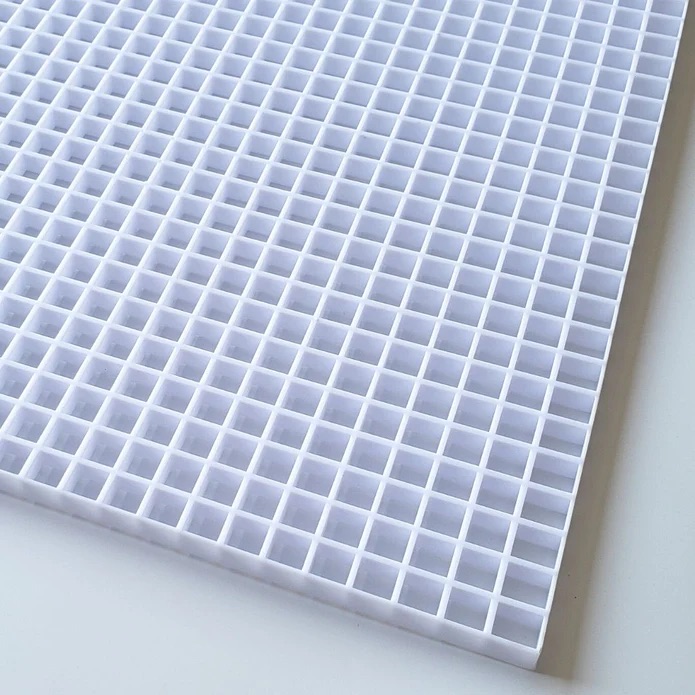 NF Plastic eggc